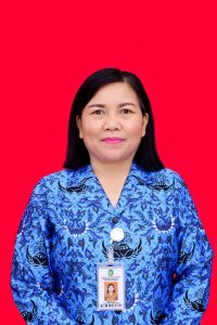 Theresia, S.Pd (Kepala SMA Negeri 3 Ngabang)
